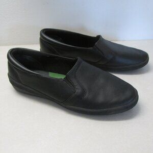 CABIN CREEK WOMENS SIZE 9 M SHOES BLACK FLATS SLIP ONS ROUND TOE LOAFERS